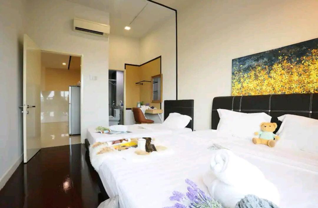 Apartment The Loft At Imago Kk Times Square